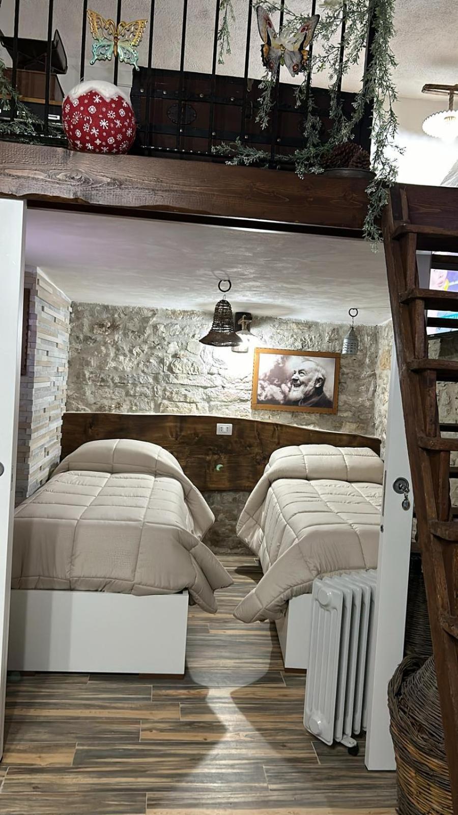 Dimora Forgione B&B - Pietrelcina Exterior foto